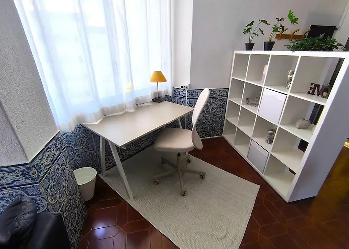 House Of The Gecko Эрисейра